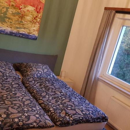Stadtnahe Wohnung Mit Kl.Balkon Und Parkplatz オルデンブルク エクステリア 写真