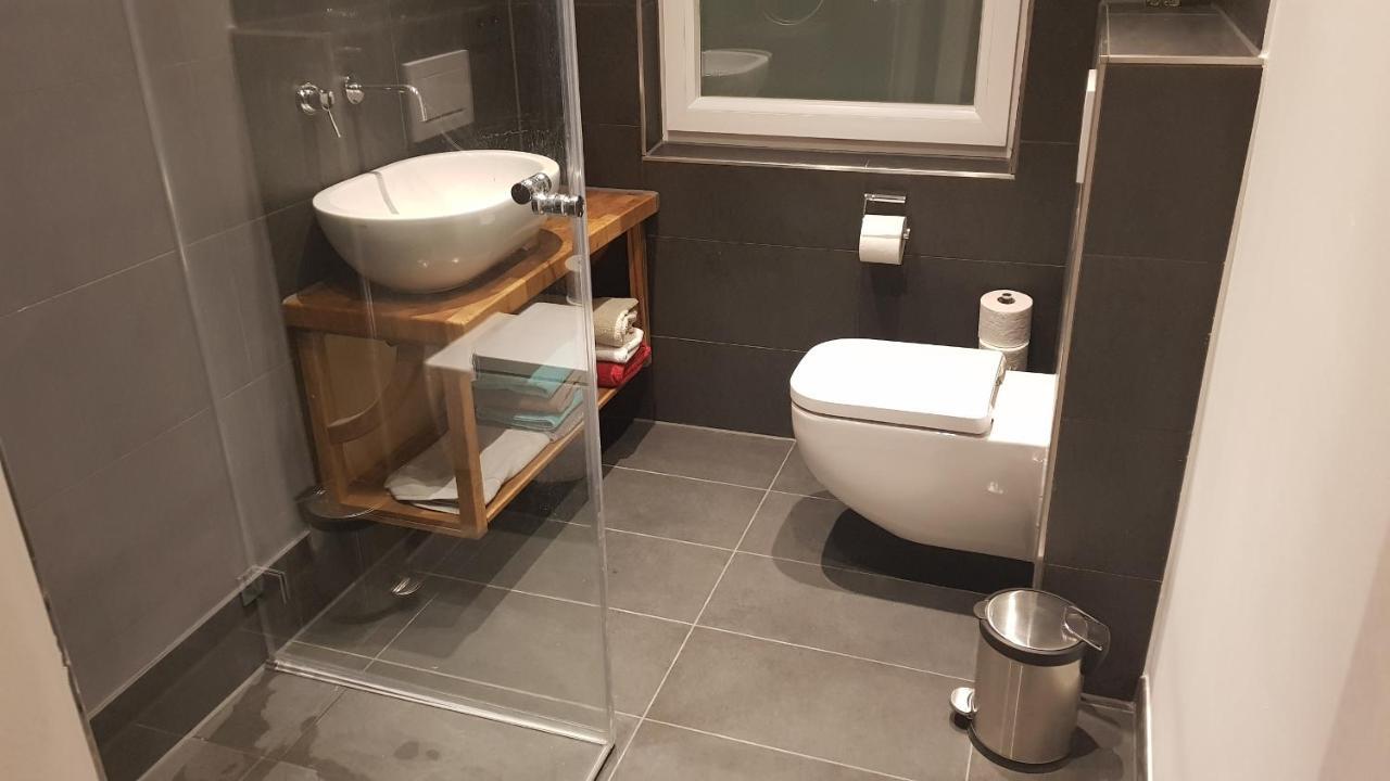 Stadtnahe Wohnung Mit Kl.Balkon Und Parkplatz オルデンブルク エクステリア 写真